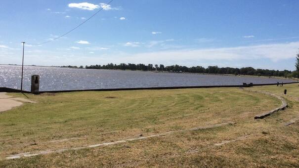 Ideal para una escapada de verano: laguna de Buenos Aires que se destaca por su encanto único y natural