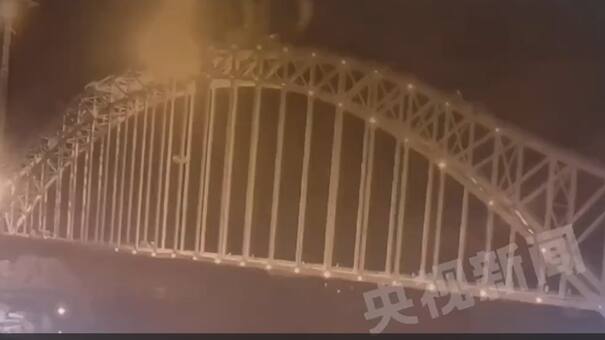 Tragedia en China: al menos 12 muertos tras el colapso de un puente en construcción