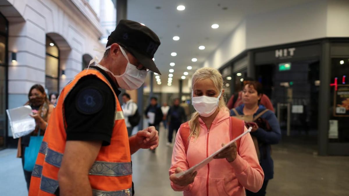 Coronavirus en Argentina: murió mujer de 63 años en Ituzaingó y es la víctima fatal 30 en el país