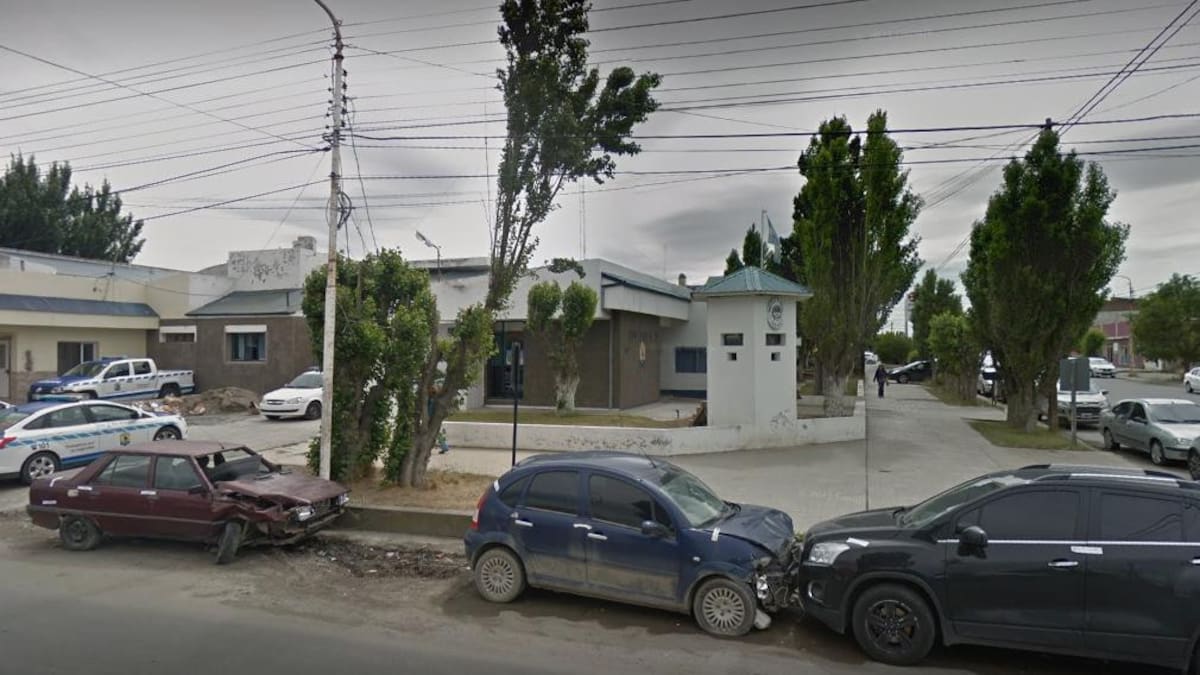 Comisaría Segunda de Río Gallegos, foto Google Street View