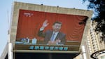 China: Xi Jinping reaparece en televisión tras los rumores de padecer un tumor cerebral