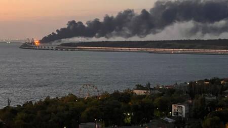Explosión en el puente de Crimea_Reuters