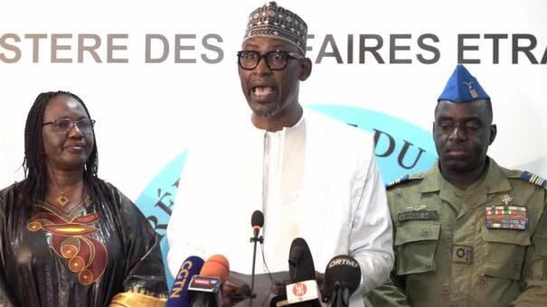 Níger, Mali y Burkina Faso firman alianza de defensa militar y amenazan con "el uso de la fuerza"