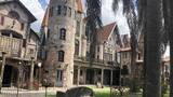 Está en el Conurbano y le dicen el "Disney Argentino": cómo llegar a esta aldea medieval única