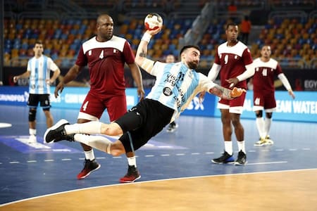 Lucas Moscariello - Los Gladiadores