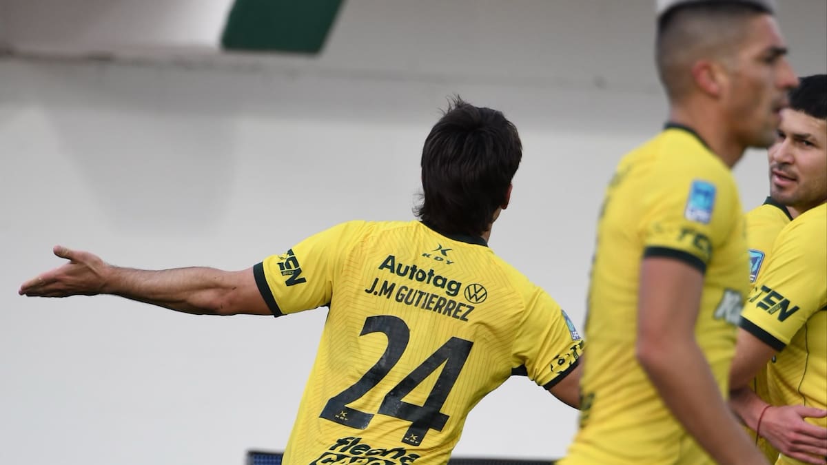Torneo Clausura, Defensa y Justicia vs Riestra.