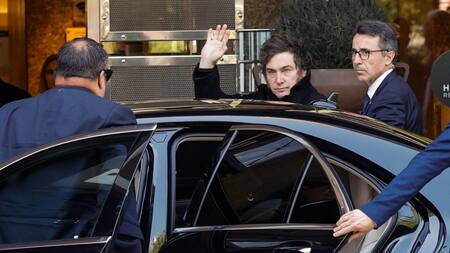 Milei llegó a España para ser galardonado por Díaz Ayuso en medio de su conflicto con Sánchez