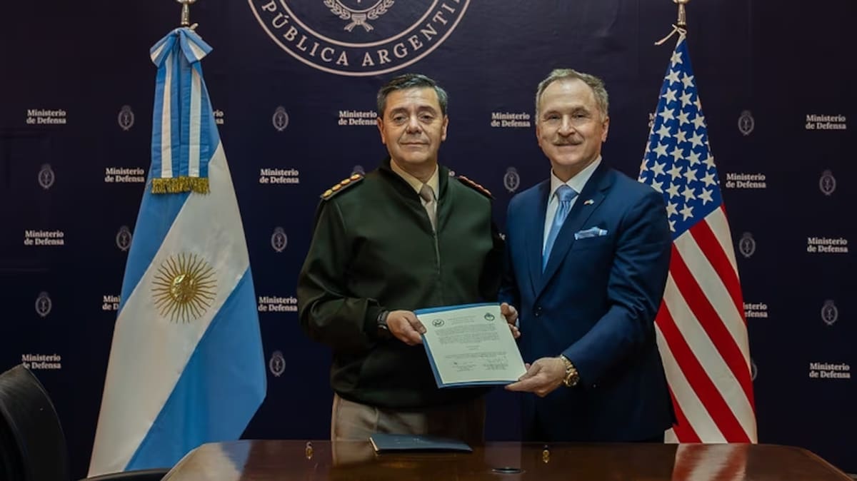 Carlos Presti y Peter Lamelas