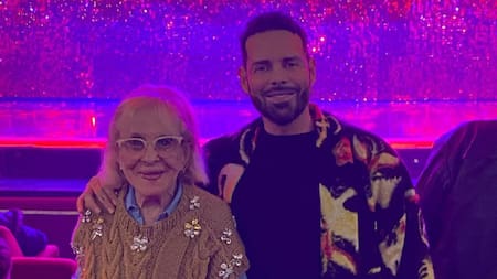 Mariano Caprarola junto a su mamá. Foto: Instagram/caprarolamariano.