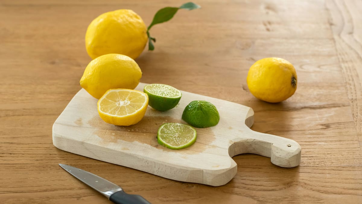 El limón, un gran aliado para bajar los niveles de azúcar en sangre.
