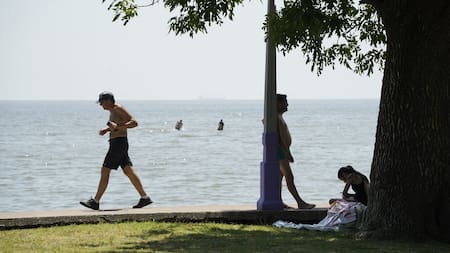 Se derrite Buenos Aires: cuál será el día más caluroso de la semana, con una máxima por encima de los 30°C