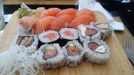 Sushi, comida