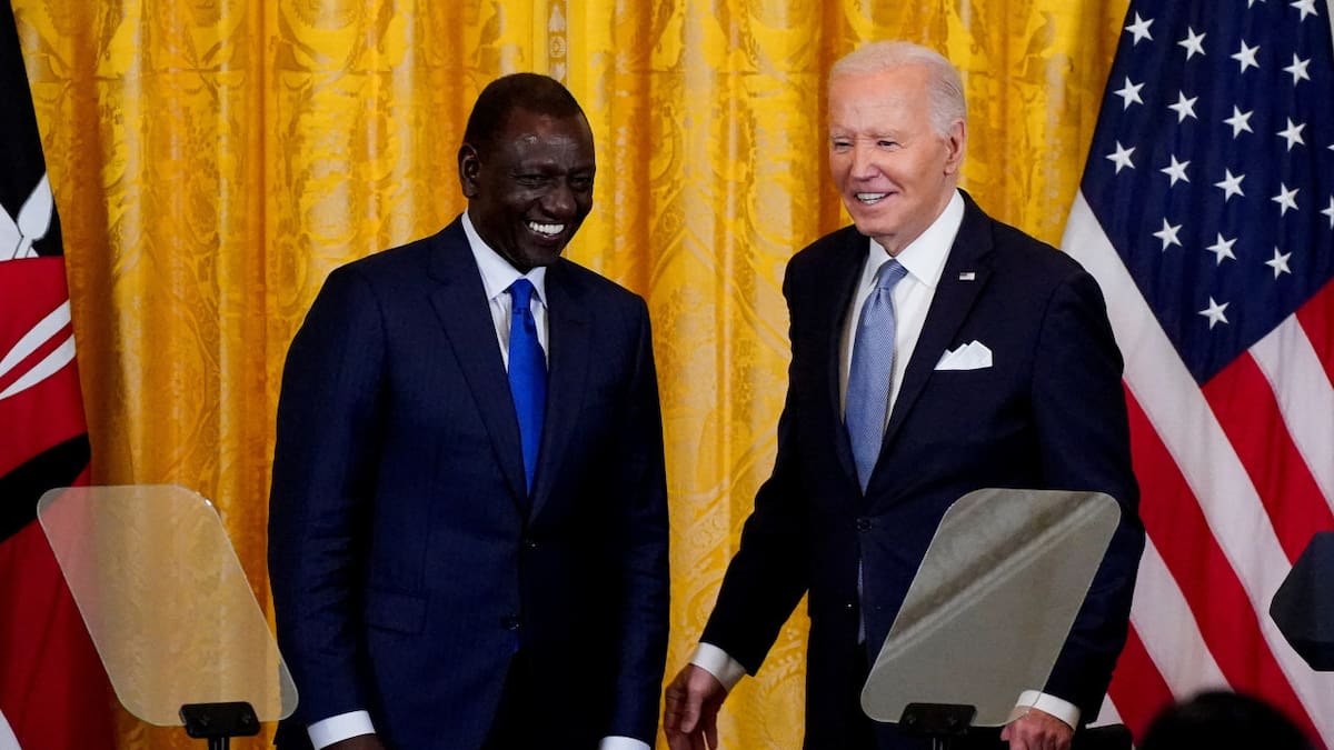 Joe Biden junto al presidente de Kenia, William Ruto, . Foto: REUTERS.