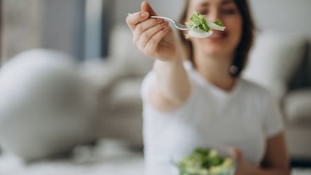 Alimentación en verano: qué no conviene comer cuando hace mucho calor, según expertos en nutrición