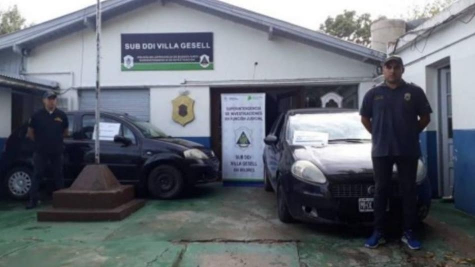 Condena de un médico por violar a dos adolescentes, AGENCIA NA