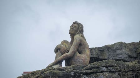 Estatua en Mar del Plata, misterio por aparición