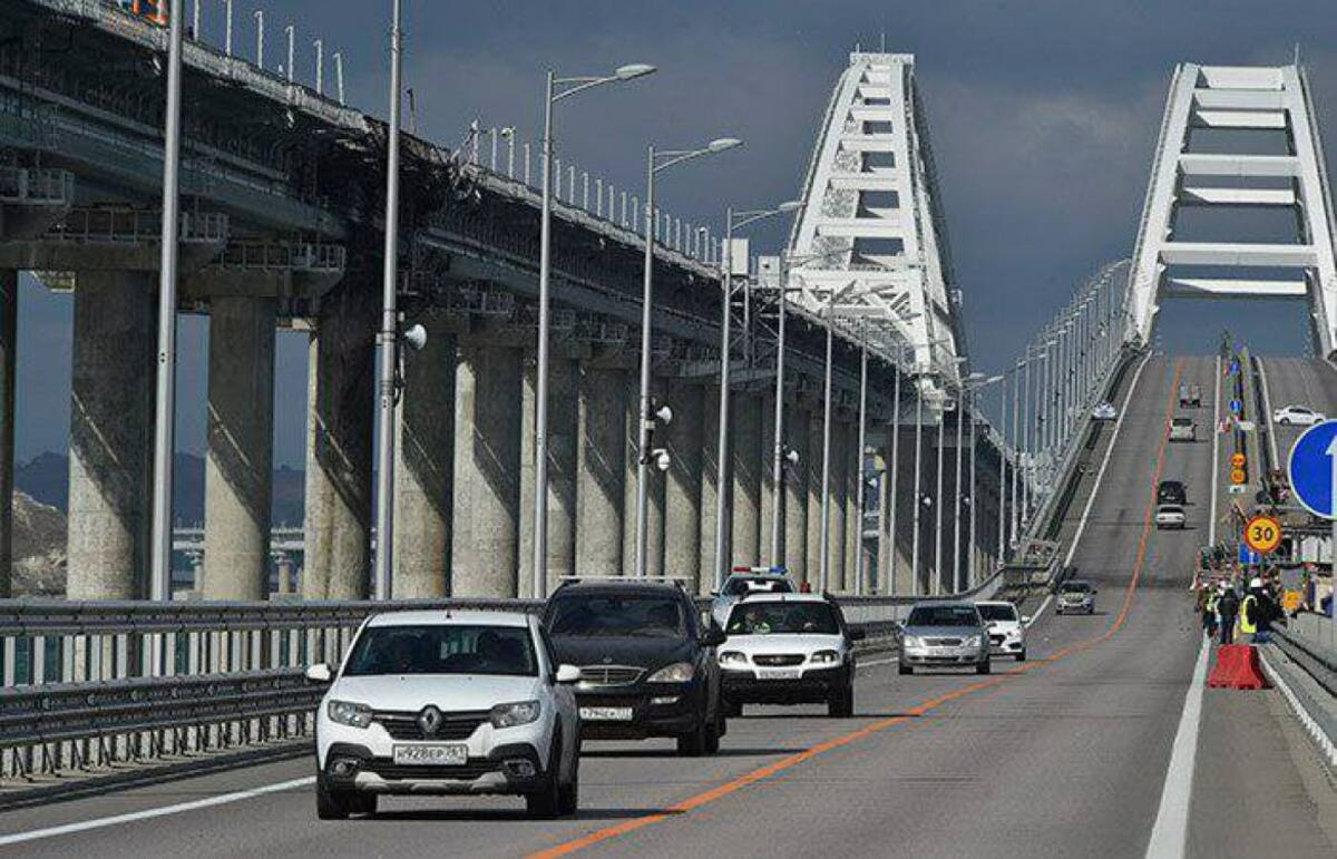 Tráfico en Crimea. Foto: Twitter.