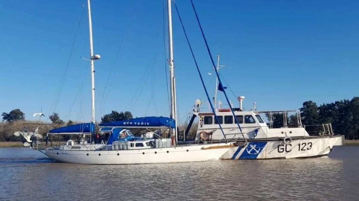 Velero "QuoVadis". Foto: NA.