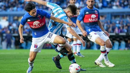 Tigre vs Racing, futbol argenino. Foto: NA
