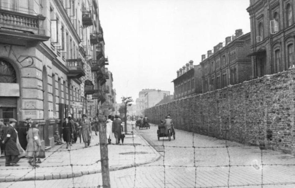 Levantamiento del gueto de Varsovia. Foto: Bundesarchiv.