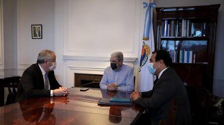 Aníbal Fernández, recibió al vice ministro del Interior y Seguridad Pública de Chile.