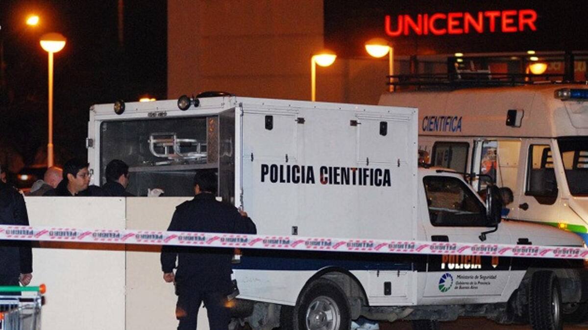 Doble crimen en Unicenter