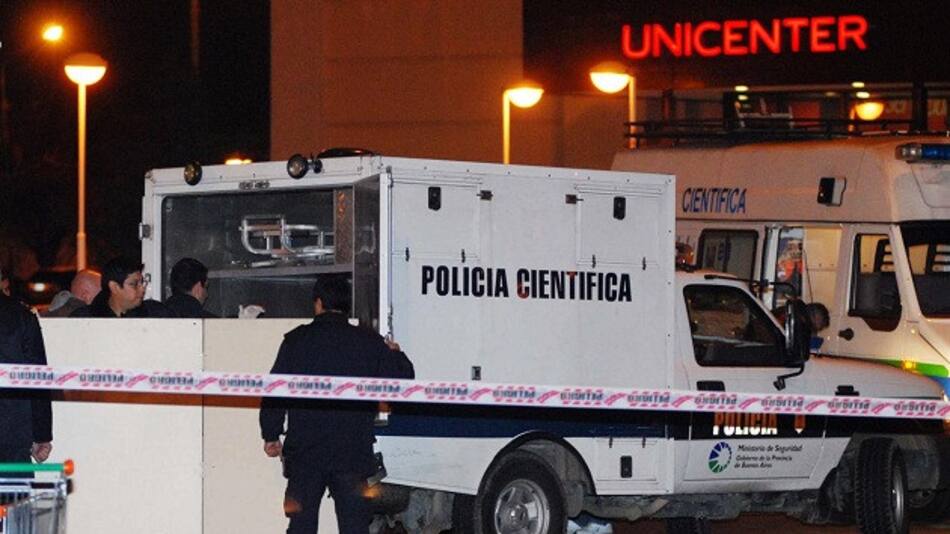 Doble crimen en Unicenter