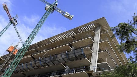 Construcción, obra en construcción, materiales para la construcción, Foto NA