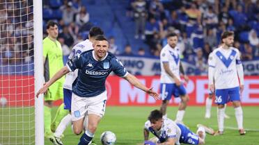 Copa Libertadores: Racing venció a Vélez en Liniers y tomó ventaja en la serie argentina de cuartos de final