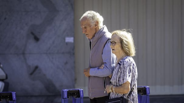 Atención jubilados de ANSES: cómo afecta el cierre de bancos al cobro de noviembre