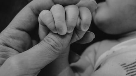 Maternidad, lactancia, bebé, salud. Foto: Unsplash