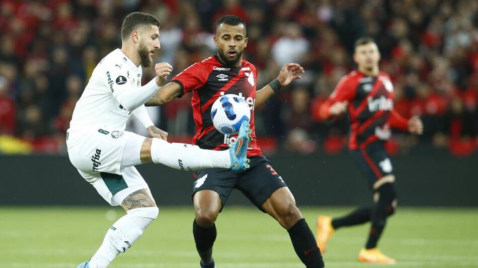 Atlético Paranaense vs Palmeiras, Copa Libertadores. Foto: EFE.