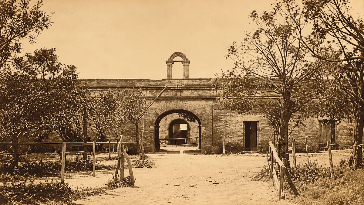 Cuartel Santos Lugares