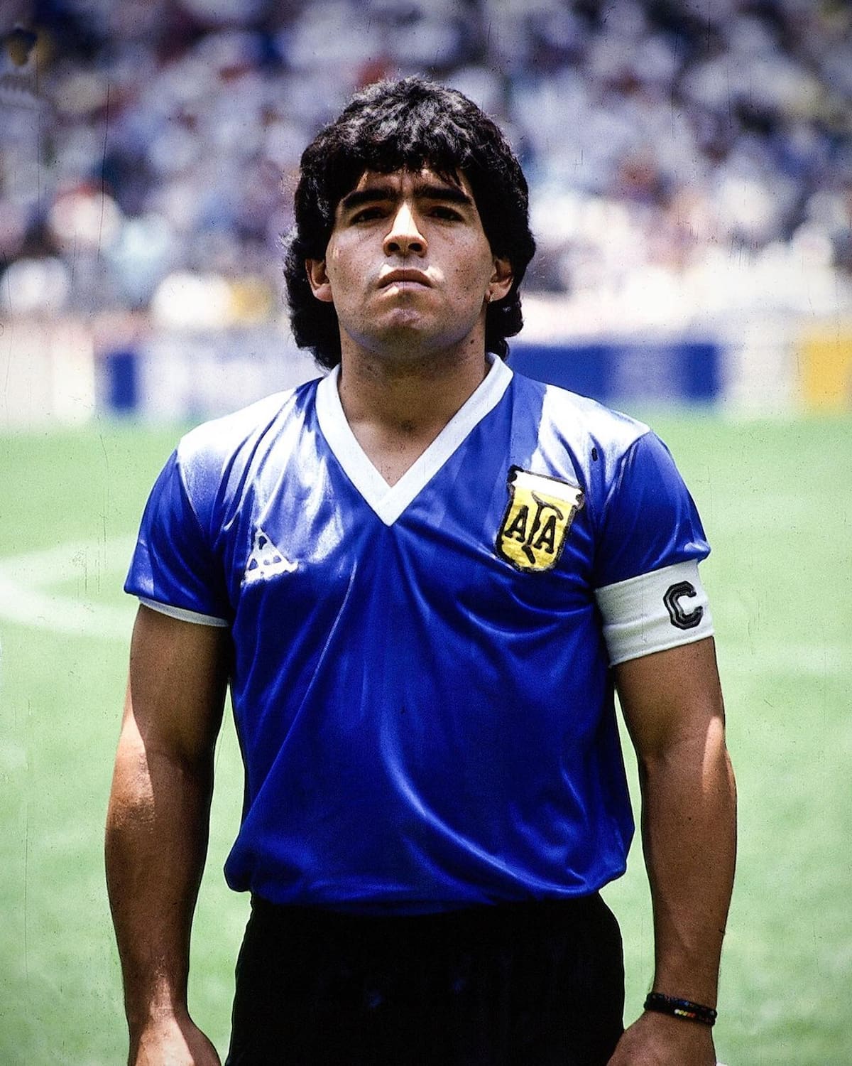 La camiseta azul no nació de una campaña de marketing ni de una planificación perfecta