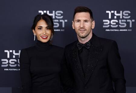 Lionel Messi y Antonella Roccuzzo 1; Premios The Best. Foto: Reuters.