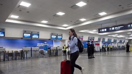 Paro de controladores aéreos de diciembre: días, horarios y a qué vuelos afectará