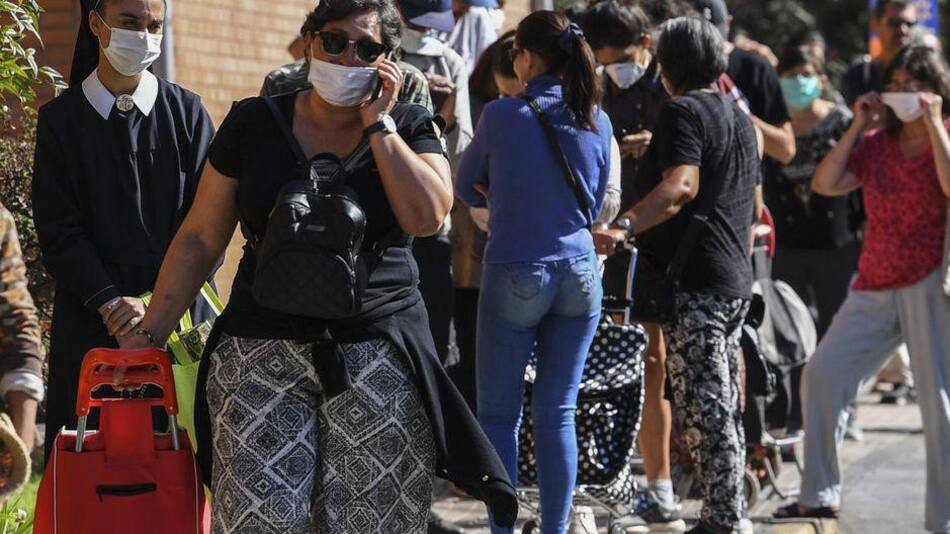 Coronavirus, Chile, pandemia, colas de gente, Reuters