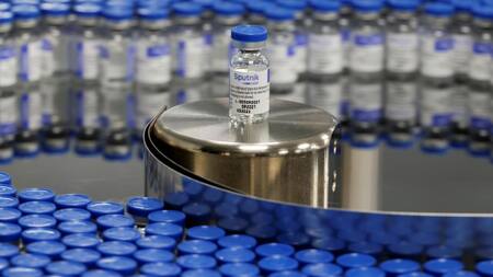 Sputnik V, vacuna, Reuters