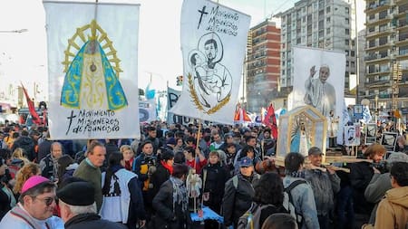 Movilización desde San Cayetano a Plaza de Mayo