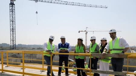 Malena Galmarini recorrió los avances de la obra de Sistema Agua Sur junto a las autoridades de CAF