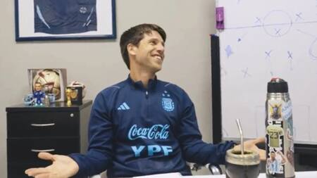 Anuncio de Diego Placente de los convocados para la Selección Sub 17 para el Mundial. Foto: Captura de video.