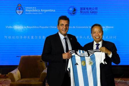 Gira de Sergio Massa en China. Foto: NA.