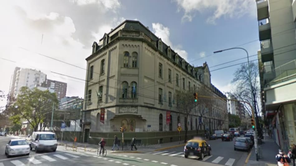 La explosión del experimento ocurrió en un colegio de Palermo