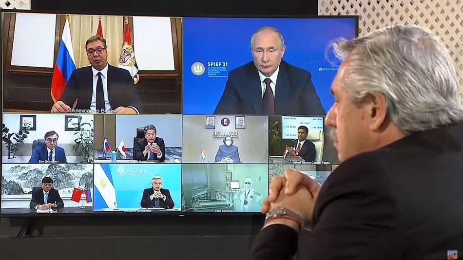 Alberto Fernández y Vladimir Putin, anuncian el inicio de la producción de la vacuna Sputnik V en la Argentina, NA