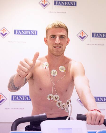 La revisión médica de Nicolás Valentini. Foto: X @acffiorentina