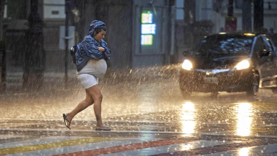 El SMN confirmó cuándo impacta la alerta amarilla en el Área Metropolitana de Buenos Aires.