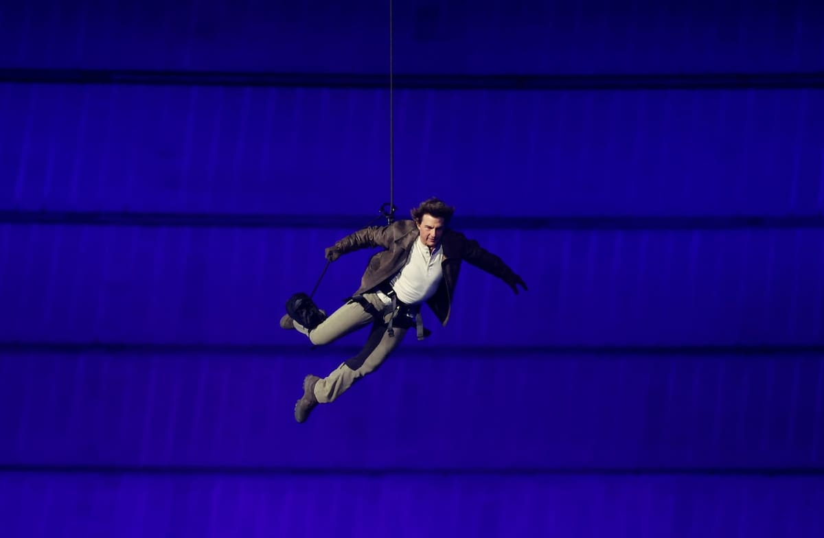 Tom Cruise en el cierre de los Juegos Olímpicos de París 2024. Foto: Reuters