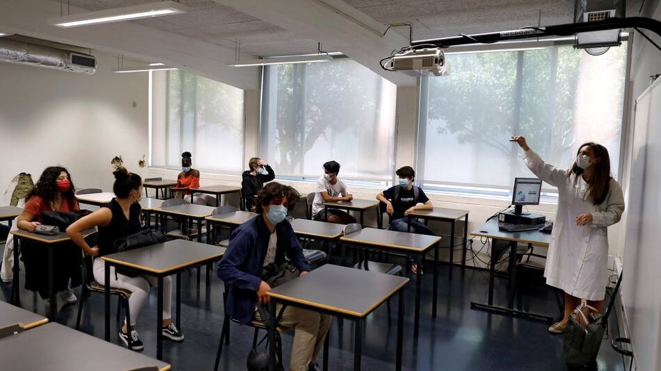 Coronavirus, escuelas, pandemia, REUTERS