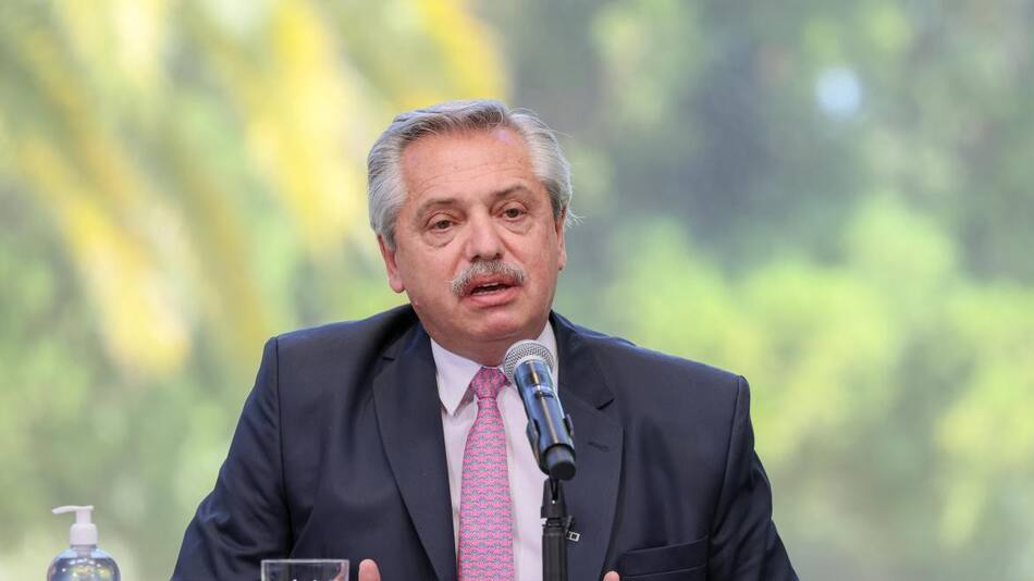 Alberto Fernández, AGENCIA NA