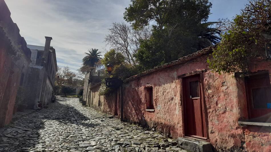 Los caminos adoquinados del Barrio Histórico.